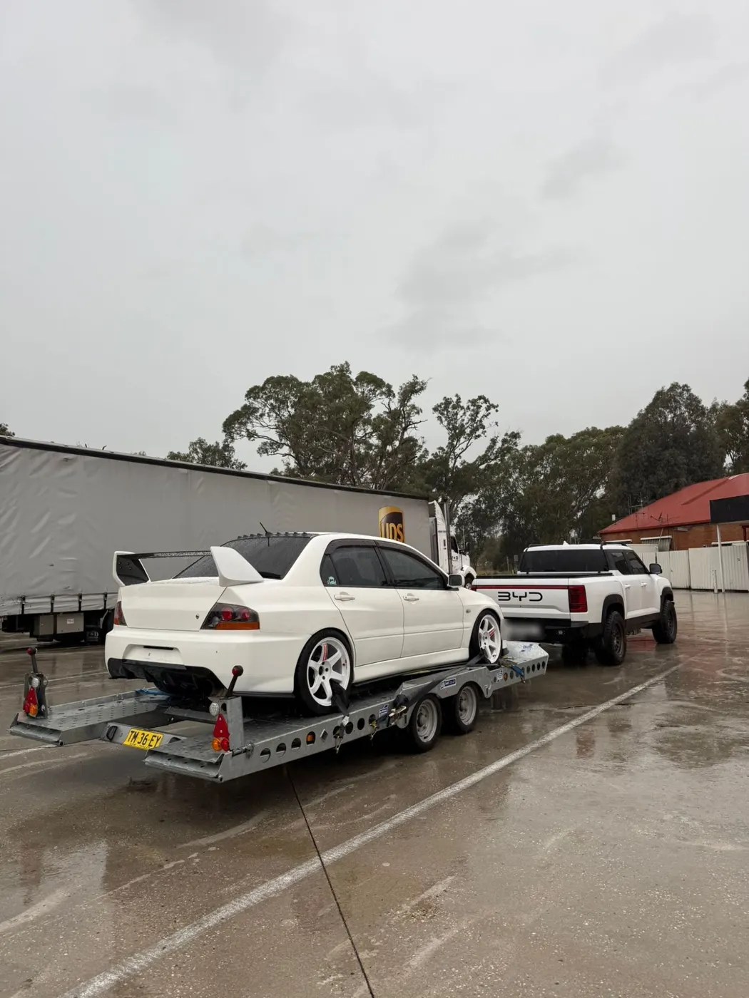 Mitsubishi Lancer Evolution on the FSF Hire CT177 tilt trailer