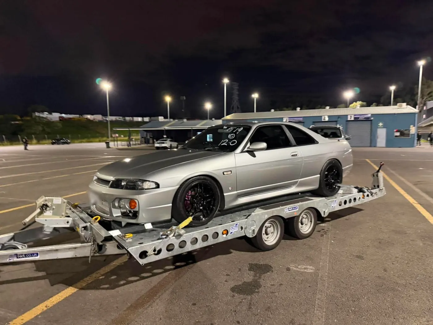 Nissan Skyline R33 on the FSF Hire CT177 tilt trailer