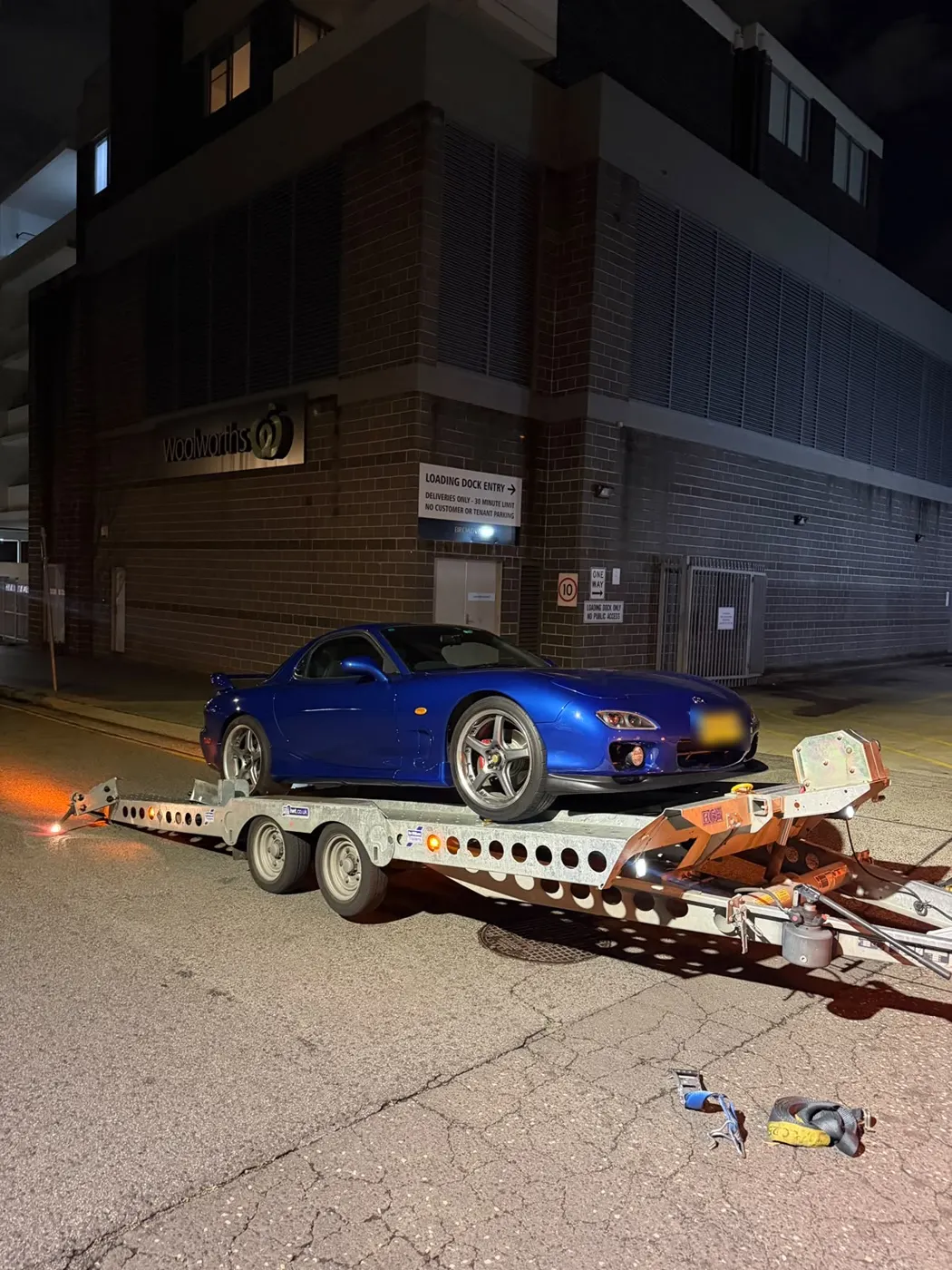 Mazda RX-7 FD on the FSF Hire CT177 tilt trailer